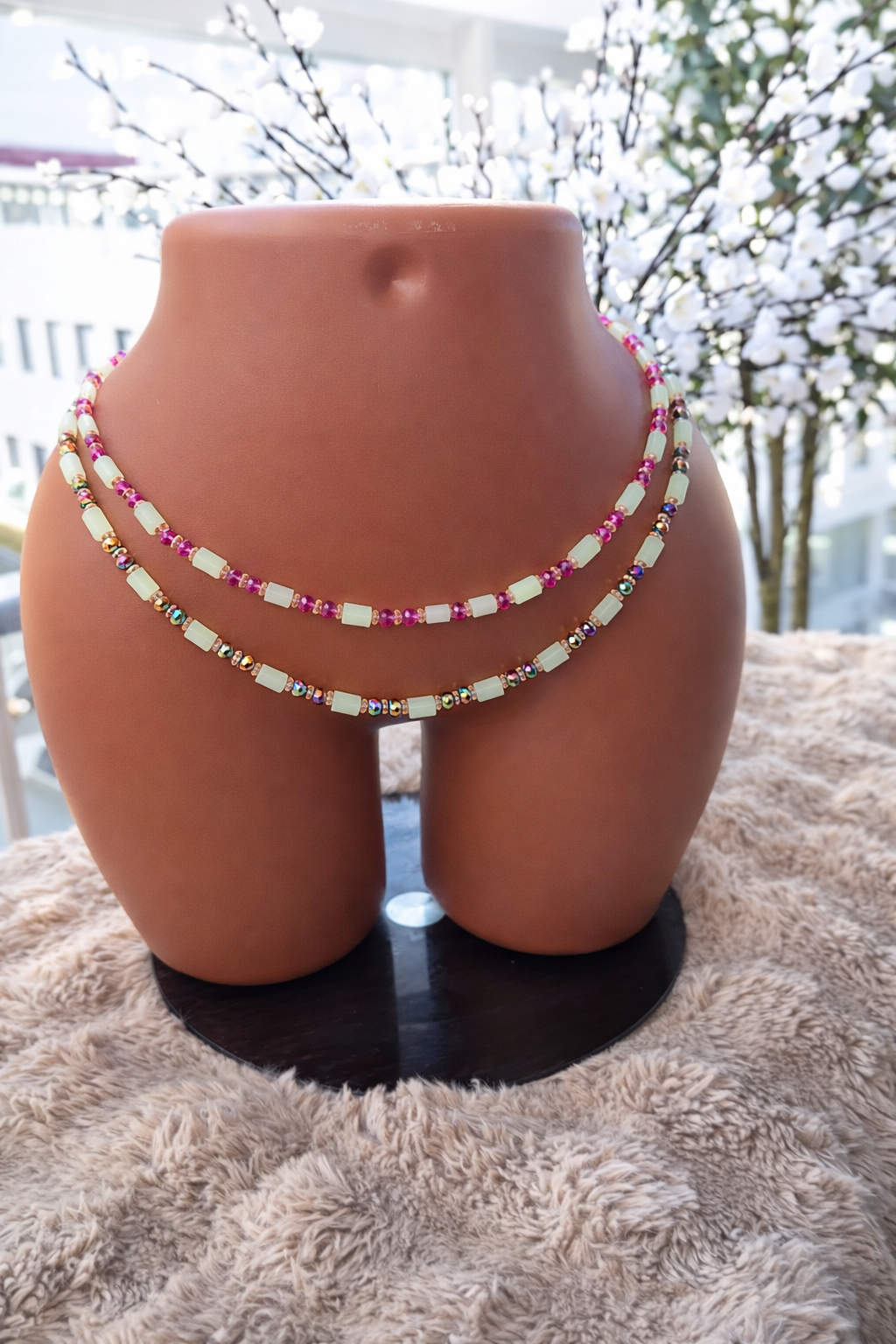 Perles de hanche lumineuses ✨( Baya)