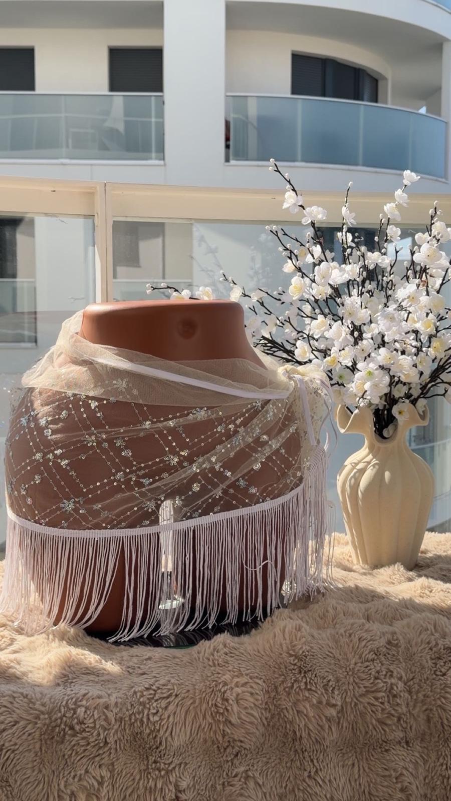 Pagne de nuit – Charme et séduction 🌺